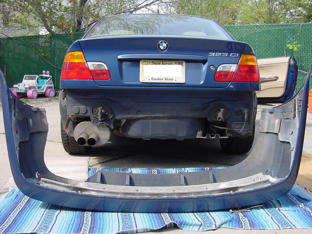 DIY e46 Rear Bumper Removal + Rear Bumper Rail Guide Replacement